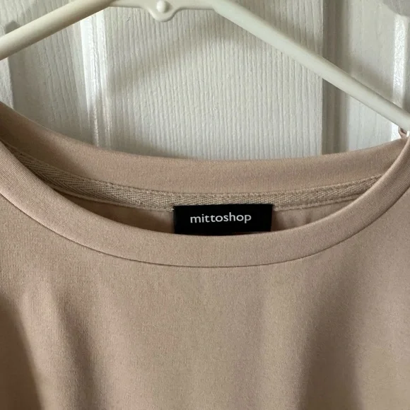 Mittoshop Unique Top, S, Round Neck, Slipover, Sheer Sleeves NWOT - Picture 6 of 7